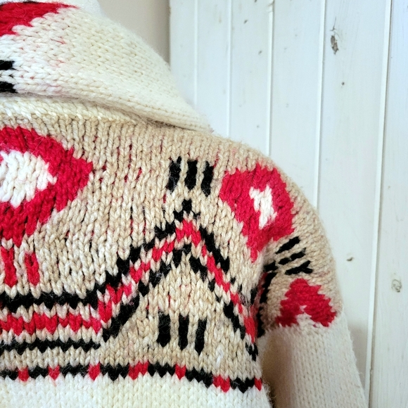 HANDKNIT COZY SOFT SWEATER - Picture 3 of 6